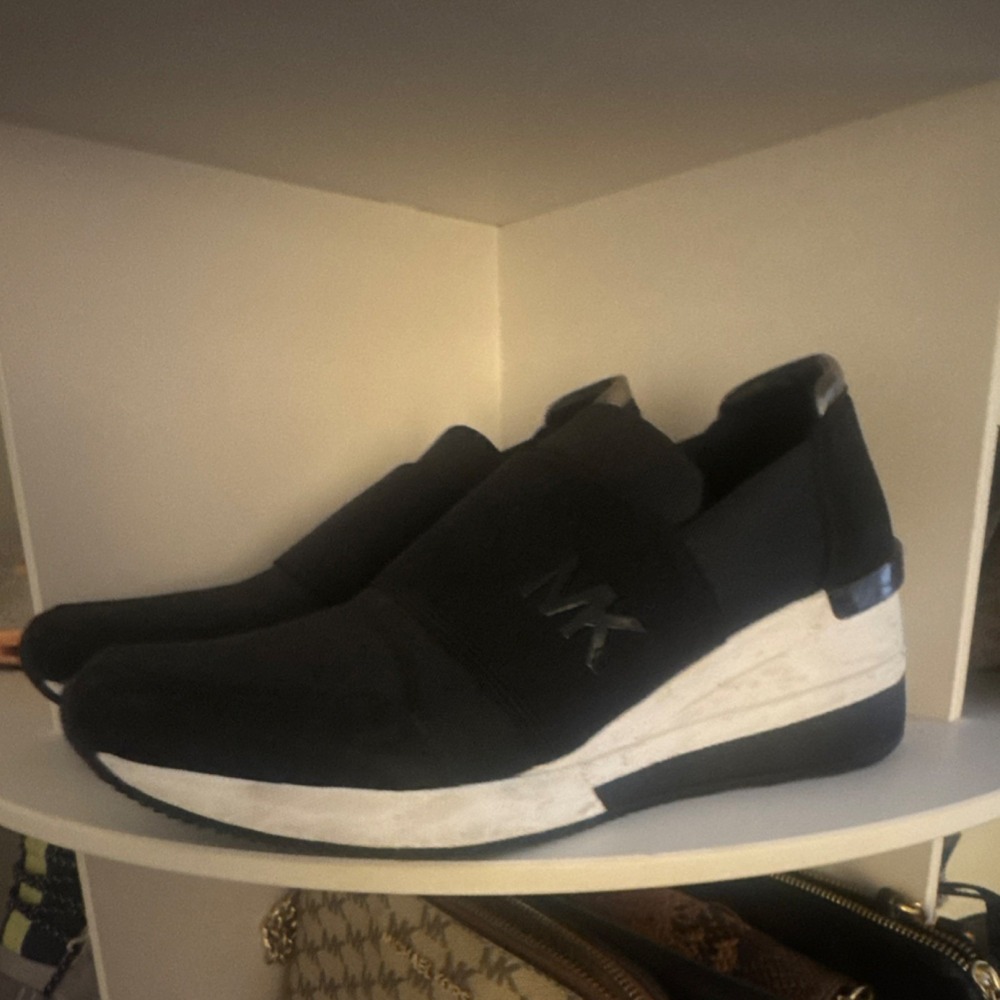 Michael Kors Women's Slip-On Sneakers‎ Black White Logo Accent Designer
